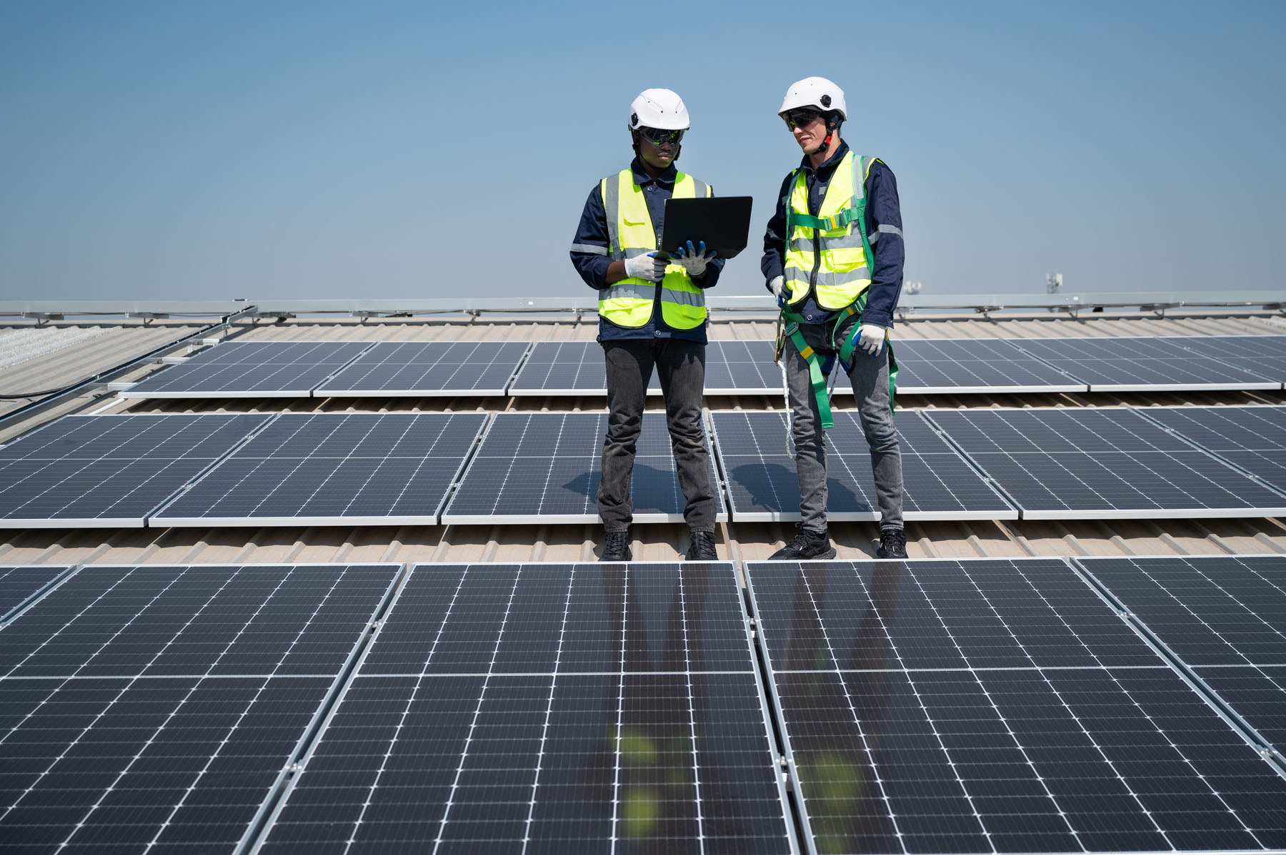 Lakeside Energy Maintenance Team working in Illinois 